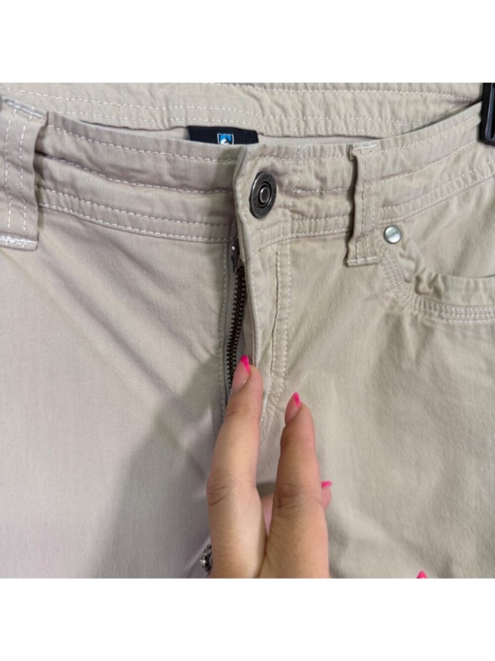 Kühl Womens Cargo Pants Size 10 Short Beige Roll-Up Legs Utility Outdoors - Picture 7 of 16